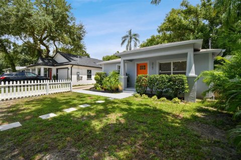 Casa en venta en Tampa, Florida, 3 dormitorios, 111.48 m2 № 1338336 - foto 5