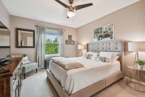 Casa en venta en Tampa, Florida, 5 dormitorios, 297.75 m2 № 1344247 - foto 27