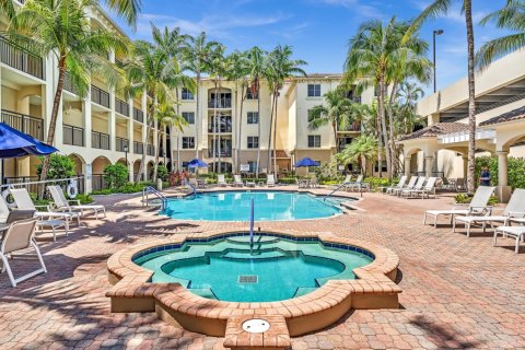 Condominio en venta en Boynton Beach, Florida, 2 dormitorios, 108.14 m2 № 1207774 - foto 10