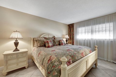 Condo in Deerfield Beach, Florida, 2 bedrooms  № 1207740 - photo 17