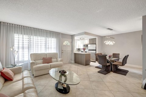 Copropriété à vendre à Deerfield Beach, Floride: 2 chambres, 97.55 m2 № 1207740 - photo 19