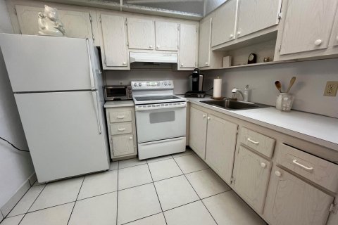 Condominio en venta en Delray Beach, Florida, 1 dormitorio, 67.45 m2 № 1183534 - foto 18