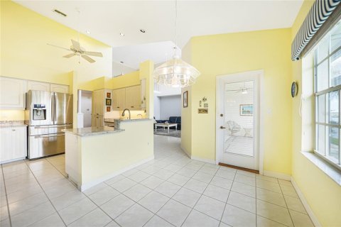 Villa ou maison à vendre à Punta Gorda, Floride: 3 chambres, 206.61 m2 № 1326385 - photo 12