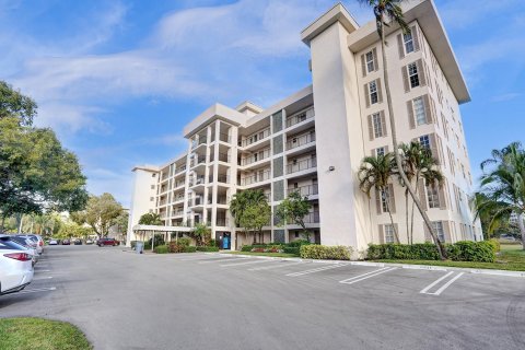 Copropriété à vendre à Pompano Beach, Floride: 1 chambre, 89.19 m2 № 1005359 - photo 3