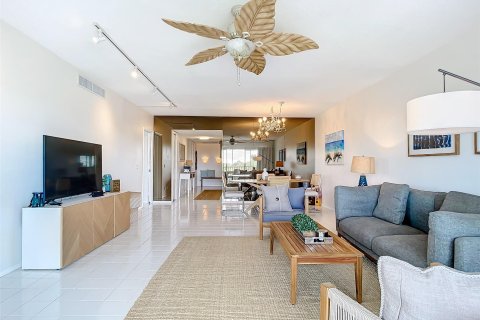 Copropriété à vendre à Pompano Beach, Floride: 3 chambres, 129.13 m2 № 1005357 - photo 27