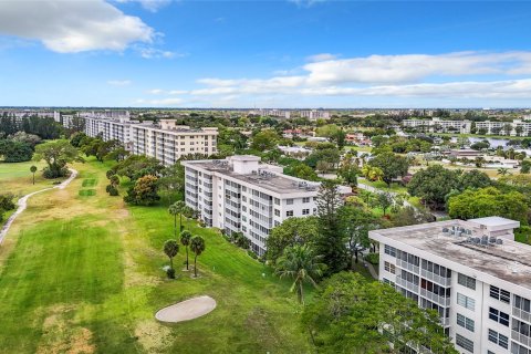 Copropriété à vendre à Pompano Beach, Floride: 3 chambres, 129.13 m2 № 1005357 - photo 3