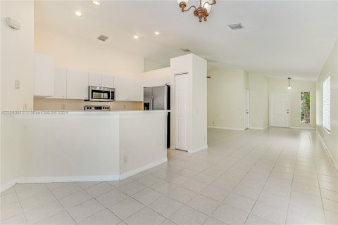 Casa en venta en Weston, Florida, 3 dormitorios, 125.14 m2 № 1316260 - foto 7