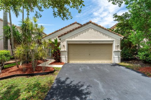 Casa en venta en Weston, Florida, 3 dormitorios, 125.14 m2 № 1316260 - foto 1