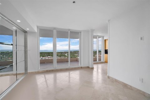 Condo in Key Biscayne, Florida, 3 bedrooms  № 1316287 - photo 14