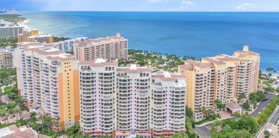 Condominio en Key Biscayne, Florida, 3 dormitorios  № 1316287