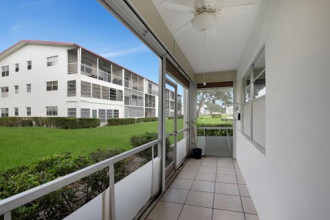 Copropriété à vendre à Boca Raton, Floride: 2 chambres, 77.57 m2 № 1159835 - photo 11