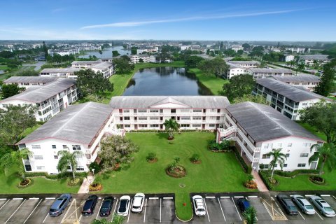 Copropriété à vendre à Boca Raton, Floride: 2 chambres, 77.57 m2 № 1159835 - photo 3