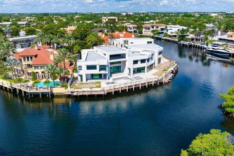 Villa ou maison à vendre à Boca Raton, Floride: 5 chambres, 825.99 m2 № 1097778 - photo 1