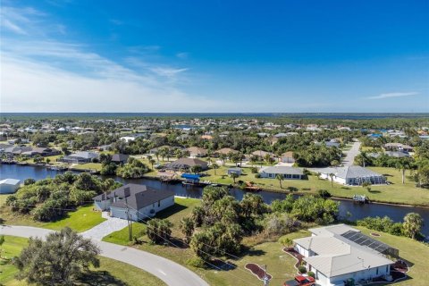 Land in Port Charlotte, Florida № 885374 - photo 12