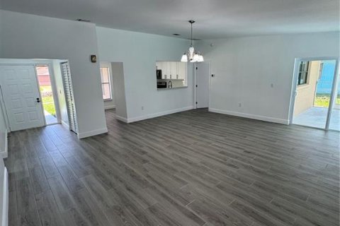 Villa ou maison à vendre à Kissimmee, Floride: 3 chambres, 127.46 m2 № 1326822 - photo 5