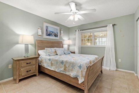 Condo in Sarasota, Florida, 2 bedrooms  № 1133822 - photo 6