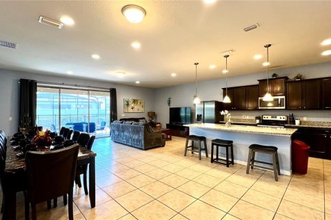 Villa ou maison à vendre à Kissimmee, Floride: 9 chambres, 407.93 m2 № 1342097 - photo 21