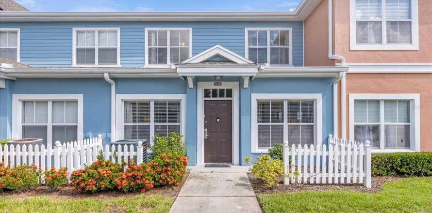 Townhouse in Kissimmee, Florida 3 bedrooms, 120.4 sq.m. № 1342131