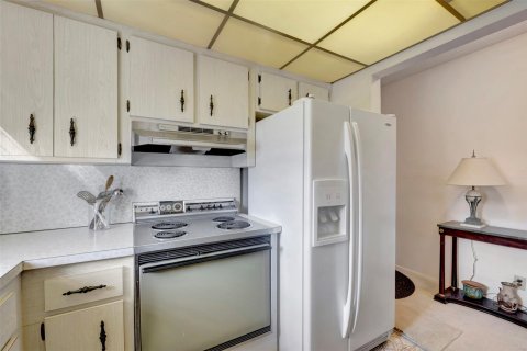 Condominio en venta en Pompano Beach, Florida, 2 dormitorios, 99.41 m2 № 880934 - foto 17