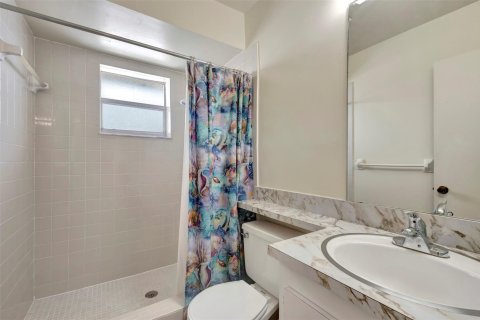 Condominio en venta en Pompano Beach, Florida, 2 dormitorios, 99.41 m2 № 880934 - foto 5