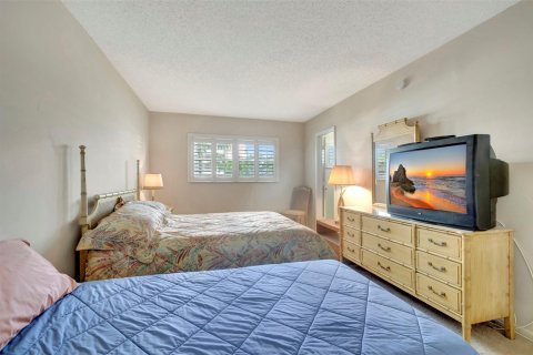 Condominio en venta en Pompano Beach, Florida, 2 dormitorios, 99.41 m2 № 880934 - foto 12