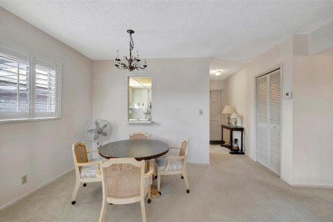 Copropriété à vendre à Pompano Beach, Floride: 2 chambres, 99.41 m2 № 880934 - photo 14