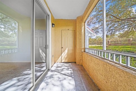 Condo in Tampa, Florida, 1 bedroom  № 1378508 - photo 20