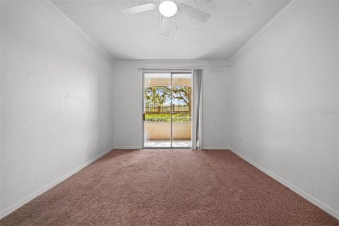 Condo in Tampa, Florida, 1 bedroom  № 1378508 - photo 10