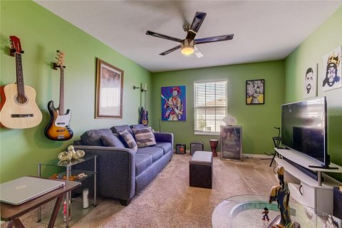 Adosado en venta en Tampa, Florida, 3 dormitorios, 158.77 m2 № 1378446 - foto 21