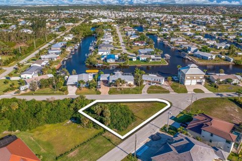 Terreno en venta en Punta Gorda, Florida № 1147868 - foto 2