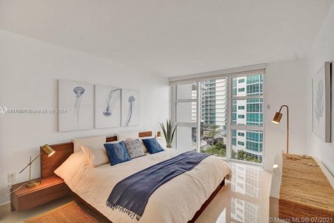 Condominio en venta en Bal Harbour, Florida, 2 dormitorios, 98.1 m2 № 1240237 - foto 20