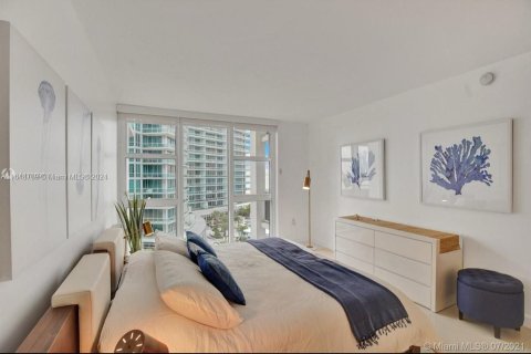 Condominio en venta en Bal Harbour, Florida, 2 dormitorios, 98.1 m2 № 1240237 - foto 18