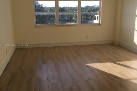 Copropriété à vendre à Miami Beach, Floride: 1 chambre, 83.61 m2 № 1240239 - photo 11