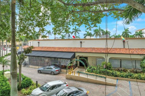 Commercial property in Boca Raton, Florida № 1140791 - photo 1