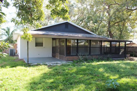 Villa ou maison à louer à Lakeland, Floride: 2 chambres, 90.12 m2 № 1358135 - photo 25