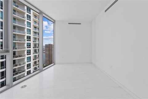 Copropriété à vendre à Miami, Floride: 5 chambres, 371.05 m2 № 1358746 - photo 21