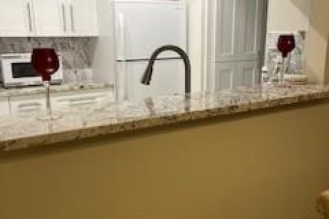 Townhouse in Plantation, Florida 2 bedrooms, 126.35 sq.m. № 888104 - photo 4