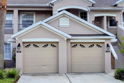 Condo in Orlando, Florida, 2 bedrooms  № 1254027 - photo 1