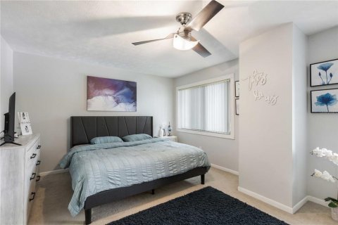 Townhouse in Tampa, Florida 2 bedrooms, 129.13 sq.m. № 1434317 - photo 24