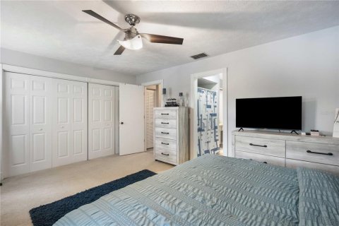 Townhouse in Tampa, Florida 2 bedrooms, 129.13 sq.m. № 1434317 - photo 21