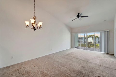 Condominio en venta en North Port, Florida, 2 dormitorios, 108.51 m2 № 1414561 - foto 8