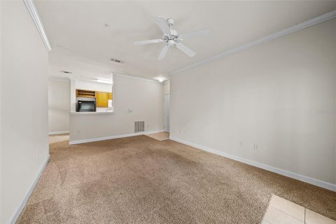 Copropriété à vendre à Tampa, Floride: 2 chambres, 97.55 m2 № 1390978 - photo 6