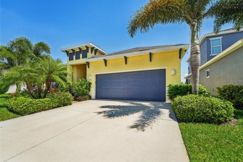 House in Apollo Beach, Florida 3 bedrooms, 227.89 sq.m. № 1391006 - photo 4