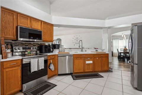 Casa en venta en Wesley Chapel, Florida, 4 dormitorios, 170.1 m2 № 1391005 - foto 6