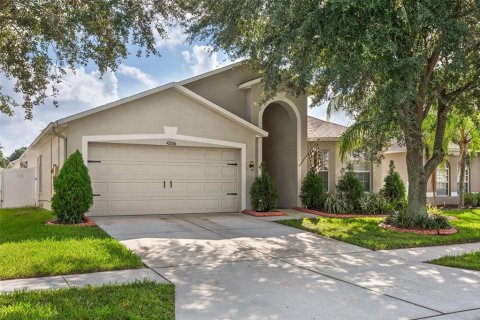 Villa ou maison à vendre à Wesley Chapel, Floride: 4 chambres, 170.1 m2 № 1391005 - photo 1