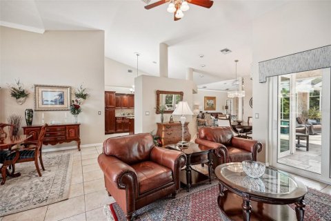 Villa ou maison à vendre à Punta Gorda, Floride: 4 chambres, 239.87 m2 № 1255040 - photo 15