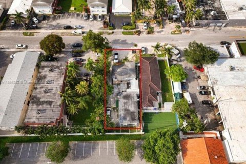 Casa en venta en Hollywood, Florida, 4 dormitorios № 1102557 - foto 27