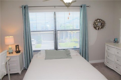 Townhouse in Wesley Chapel, Florida 3 bedrooms, 140.28 sq.m. № 1354208 - photo 11