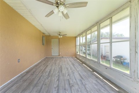 House in Punta Gorda, Florida 3 bedrooms, 118.54 sq.m. № 1312033 - photo 30