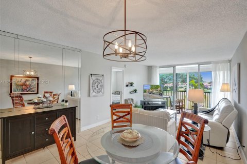 Copropriété à vendre à Lauderhill, Floride: 2 chambres, 102.19 m2 № 1132308 - photo 24